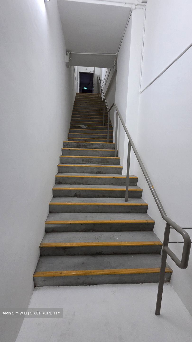 T-space (D18), Office #547770061
